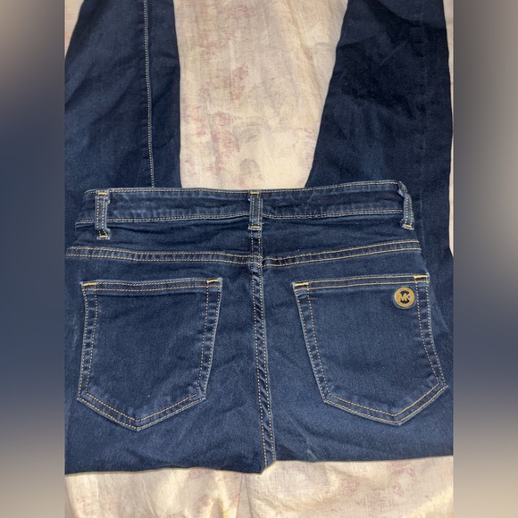 Michael Kors cropped logo Jeans - Picture 4 of 9